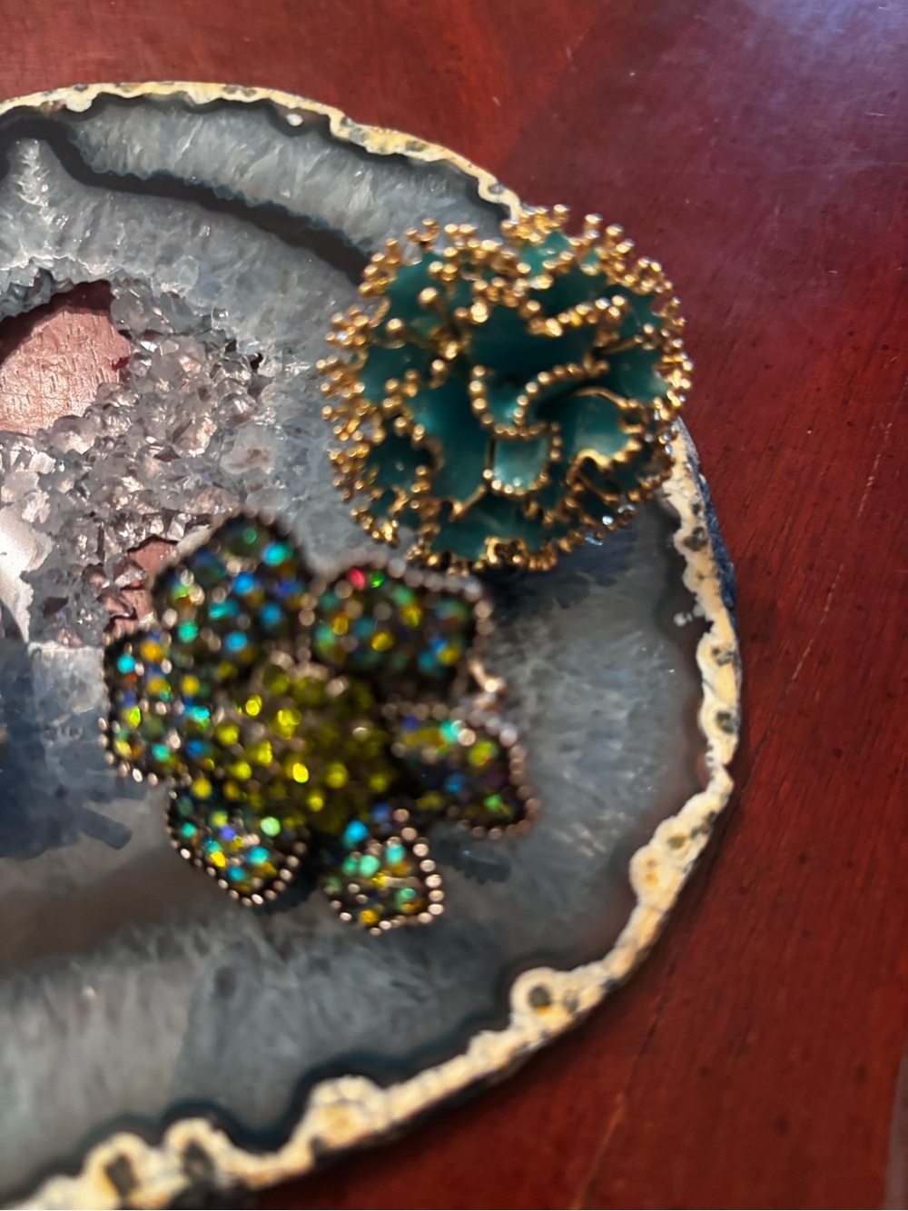 4 Cluster Stretch Cocktail Rings - Picture 9 of 9